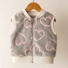 Жилет на замочку (махра набивна) сердечка